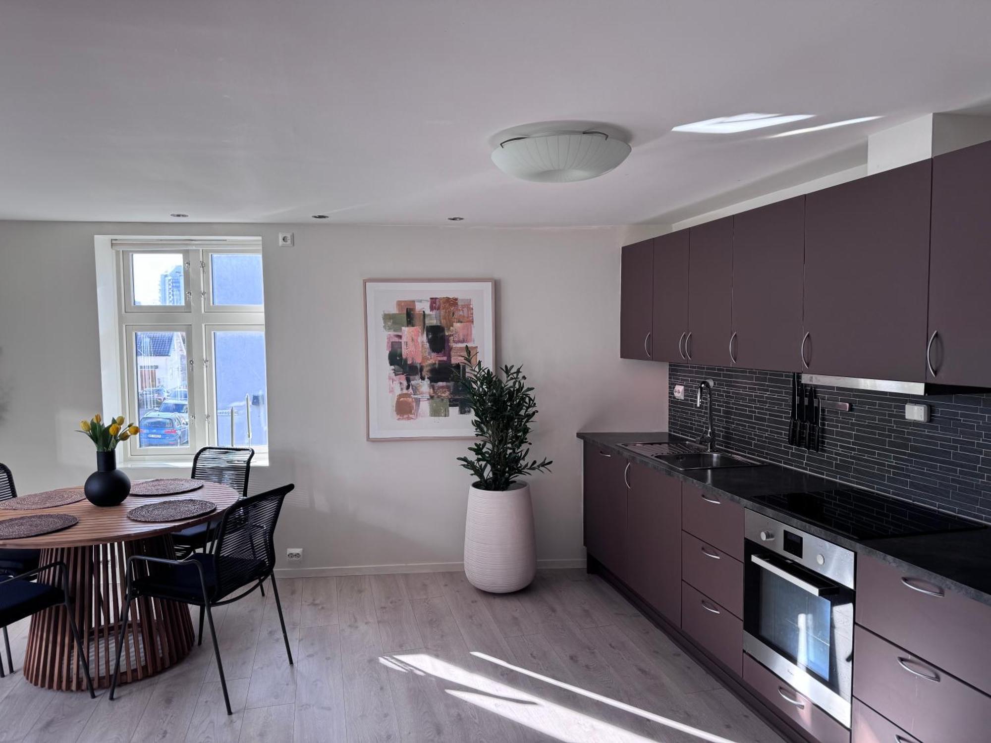 A Place To Stay Stavanger, Apartment 5 - Quality And Free Parking- Exterior photo