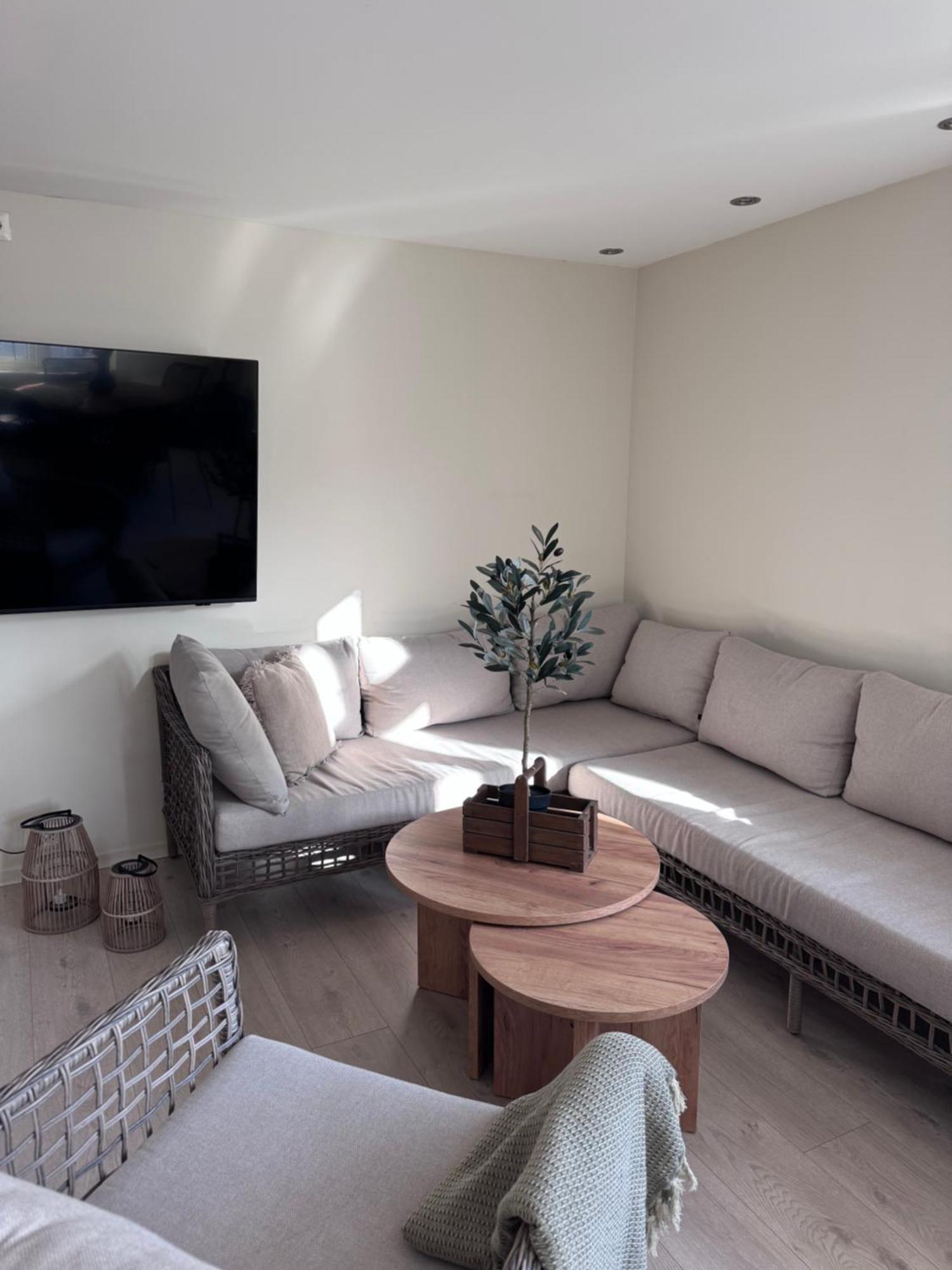 A Place To Stay Stavanger, Apartment 5 - Quality And Free Parking- Exterior photo